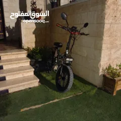  4 دراجات كهربائية