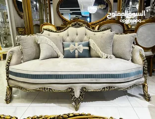  9 طقم كنب New classic فاخر ومميز جداً 9مقاعد مع طربيزة الوسط