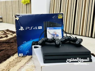  7 Play station 4 pro 1T