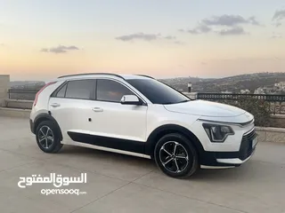  8 كيا نيرو 2022