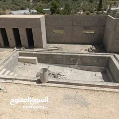  15 للبيع في عابود شاليه مساحة واسعة