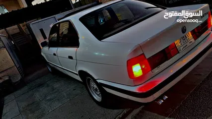  24 BMW 1990 بي ام