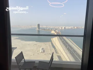  4 ستديو للايجار مطل على البحر يوجد بلكونه شامل ewa في مبنى جديد