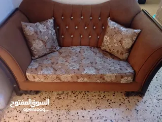  1 طقم كنب للبيع