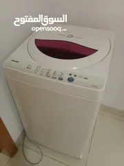  1 damaged washing machine for sale need repair