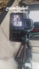  3 كاميرا كانون d1000