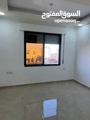  4 مكتب أو عيادة للإيجار