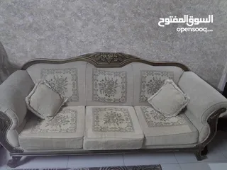  1 طقم كنب بحالة الوكاله