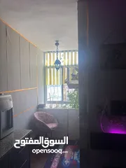  10 شقه في جبل الويبده اطلاله فندقيه تم تخفيض للسعر بداعي السفر