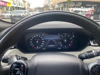  10 ‏   رنج روفر فيلار  Range Rover Velar 2018   او بدل بسياره اقل ثمن Dynamic