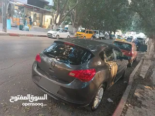  5 سيارة اوبل استرا