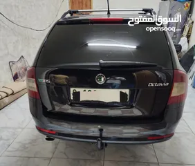  1 سكودا للبيع 2012 الدفع كاش  رن وبصير خير
