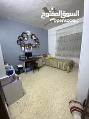  6 شقة مع سطح بحجم الشقة للبيع
