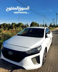  2 هيونداي ايونيك 2018 بحالة ممتازة للبيع كاش