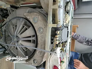  22 صيانه كهربائيه