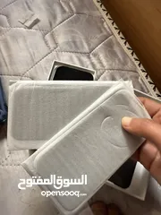  4 ايفون 14 برو 256 gb