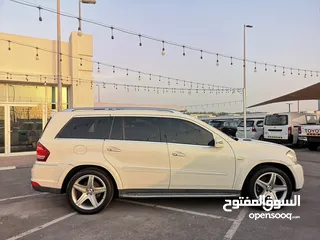  4 Mercedes GL500 Model 2012 GCC Specifications Km 159000