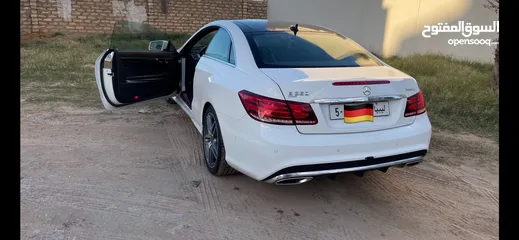  6 Mercedes E350