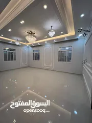  18 فله للبيع مميزه وبتصميم راقي حديث دورين صحلنوت الشماليه مربع ها