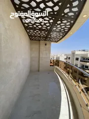  12 شقة طابق اخير مع روف 230 متر وتراس 100 متر على شارعين  طريق المطار خلف المدارس العالمية بسعر مميز