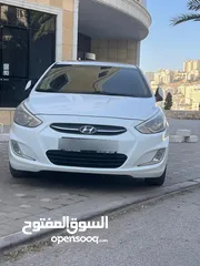  2 اكسنت بنزين