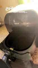  2 قلايه هوائيه بحاله جديده ماركة تيڤال