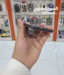  3 عرض خااص : iPhone 11pro max 256GB هواتف نظيفة جدا بحالة الوكالة مع كراتينها