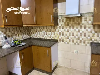  7 شقة مميزة - الرابية - 3نوم1ماستر - ارضية - ترس - قرب الخدمات العامة