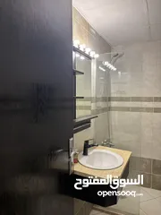  4 استوديو مفروش باتجاه السابع بسعر مغري