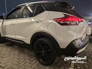  7 NISSAN  KICKS 2020