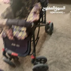  3 عرباية خارجية للشارع بلون كحلي مناسب لكلا الجنسين