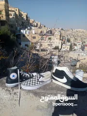  1 بس ب7 دنانير ال3 احذية (nike converse vans) السعر مش منطقي وما بتلاقي بهيك سعر ونظافة