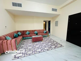  4 غرفتين وصاله للايجار الشهري في الكورنيش مفروشه فرش نظيف ومرتب
