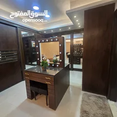  15 فيلا متلاصقة للبيع او للايجار في عبدون - ref : 12161