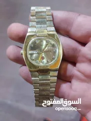  3 ساعة رادو فوييجر سويسرية