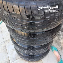  1 طقم كفرات مقاس 245/65/17 مستعمل