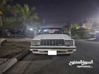  11 كراون موديل 1984