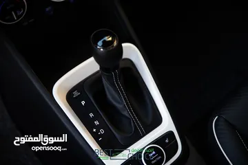  21 فل مع فتحة hyundai venue (V) سعر جيد علكاش دهان شركة
