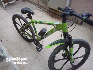  5 بسكليت ديو اصلي امريكي استعمال شهر واحد بالوكاله نظيف راح نراعي اللي بشتريه والله يبارك لصاحب النصيب