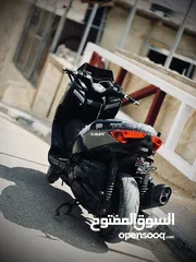  2 XMAX 2018 400 للبيع