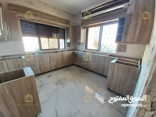  12 شقة فارغة للايجار في عبدون لم تسكن بعد التجديد