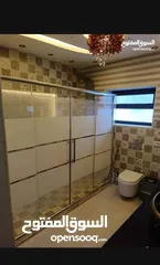  28 حجير للسيكوريت بيع وتفصيل وتركيب وصيانةجميع أنواع زجاج السيكوريت يتوفر لدينا مختلف القياسات للمستعمل