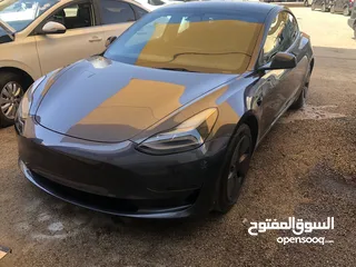  17 تيسلا موديل 3 اون فيراني موديل 2023
