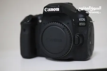  4 Canon Eos 80D EFS 18-55mm