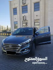  2 جيب هونداي توسان 2017 للبيع بنزين