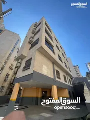  19 شارع الجامعه  عماره استثماره للبيع مفروشه  جديده مكونه من 14استديو