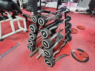  26 نادي رياضي كامل للبيع