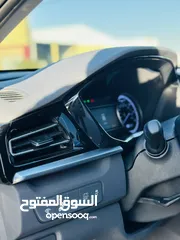  3 كيا نيرو هايبرد موديل الـــ 2022 بحال الوكاله ممشى قليل جداً، وارد امريكي كارفاكس نظيف جداً.