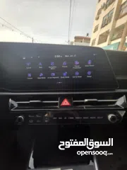  13 kia Niro Hybrid 2022