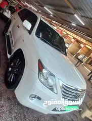  2 للبيع جيب لكزس LX570 بحاله الوكاله